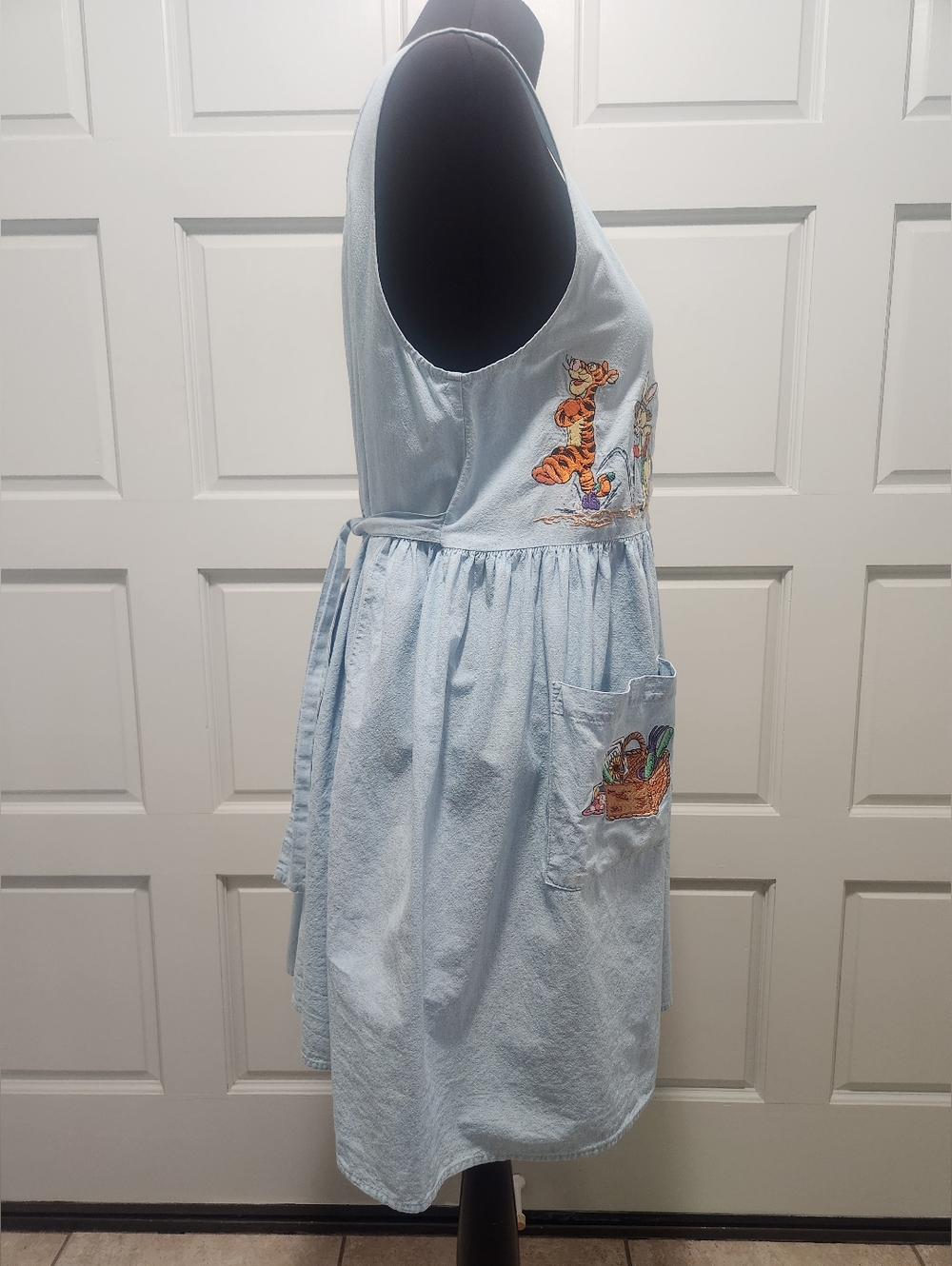 Vintage Winnie The Pooh Emboidered Denim Look Jumper Dress Women Small/Medium - Picture 4 of 16